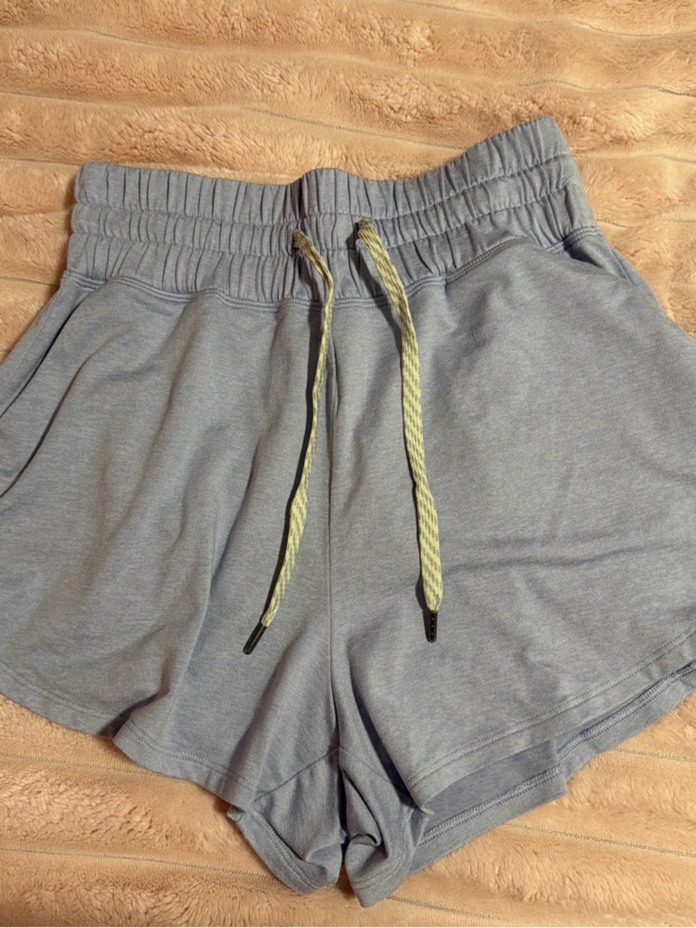 Vuori Light Gray High-Rise Athletic Shorts with Yellow Drawstring